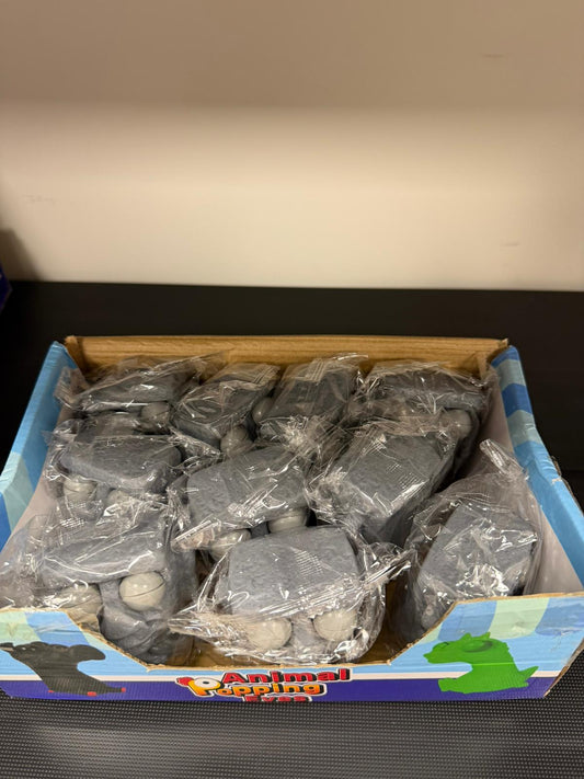 איש אבן מוציא עיניים