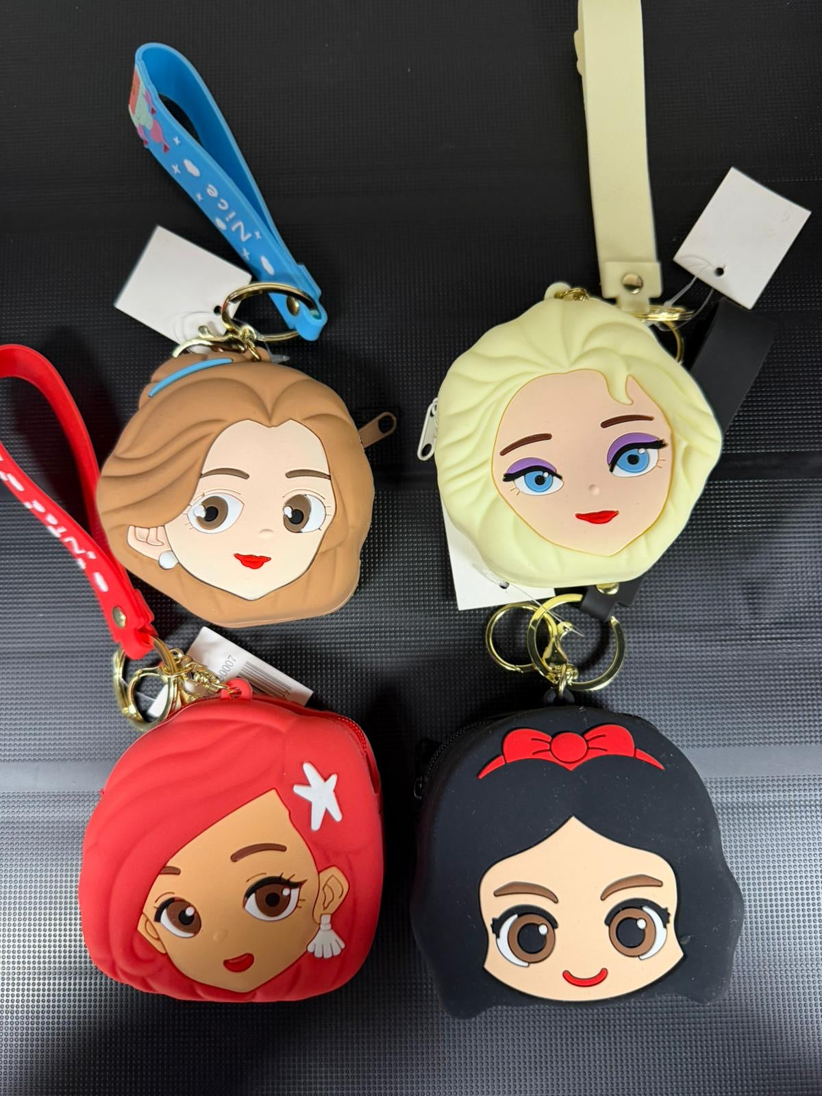 ארנק נסיכות אקראי