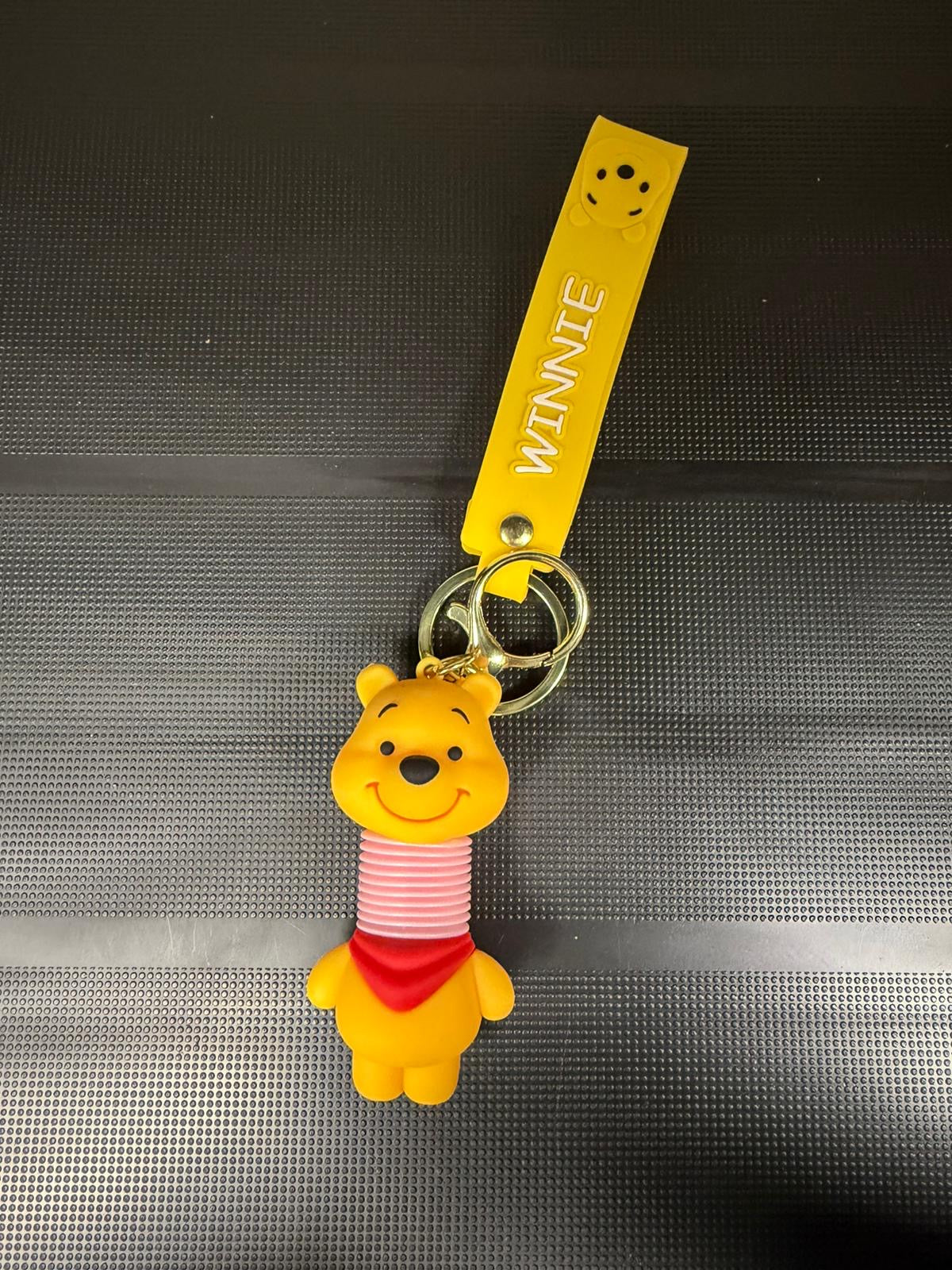 מחזיק מפתחות פו הדוב